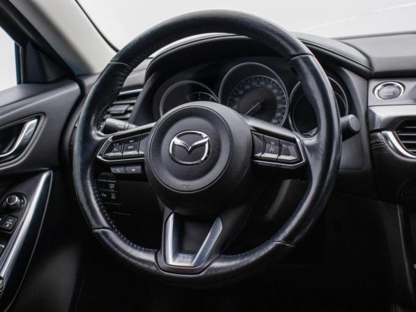 Mazda 6 III (GJ) Рестайлинг с пробегом 2017 года, цена 2 120 000 рублей, 127127 км, седан, Автокод Объявления