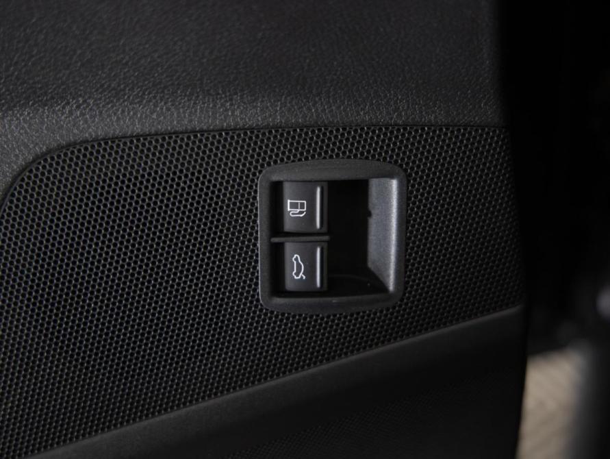 Volkswagen Passat B6 Санкт-Петербург  - изображение 21