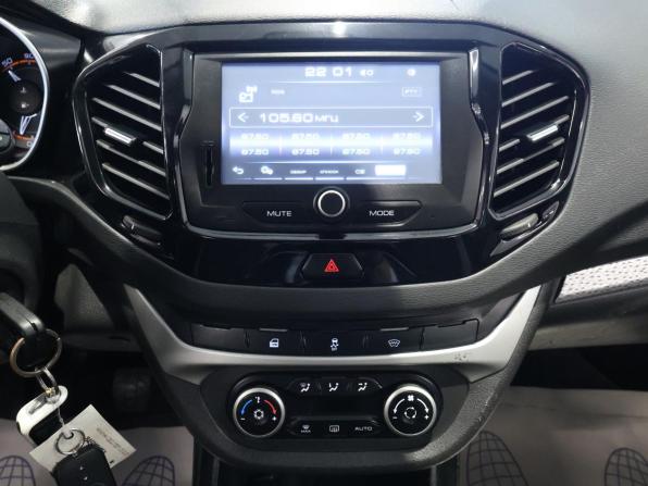 Lada (ВАЗ) Vesta I с пробегом 2018 года, цена 1 080 000 рублей, 76134 км, универсал, Автокод Объявления