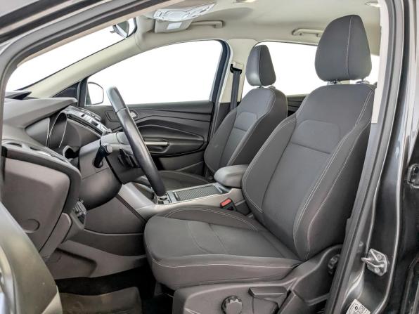 Ford Kuga II Рестайлинг с пробегом 2018 года, цена 1 675 000 рублей, 99314 км, внедорожник, Автокод Объявления