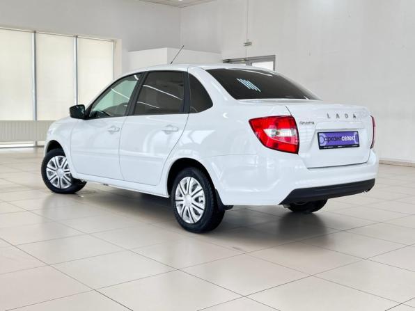 Lada (ВАЗ) Granta I Рестайлинг с пробегом 2023 года, цена 899 000 рублей, 10684 км, седан, Автокод Объявления