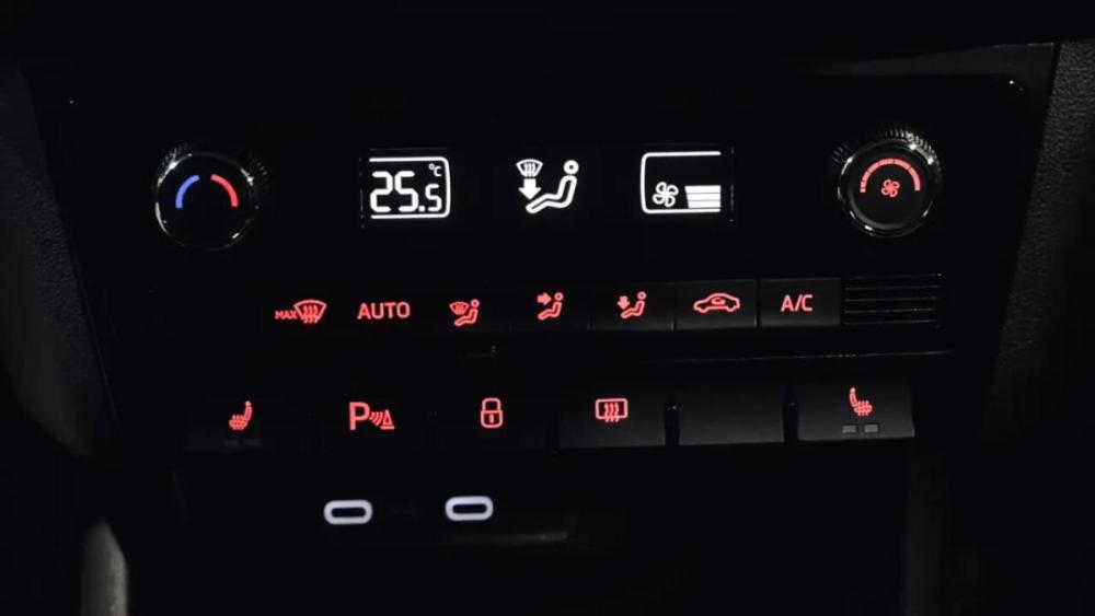 Volkswagen Polo VI Смоленск  - изображение 13