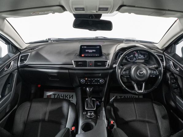 Mazda Axela III Рестайлинг с пробегом 2017 года, цена 1 130 000 рублей, 186052 км, хэтчбек, Автокод Объявления