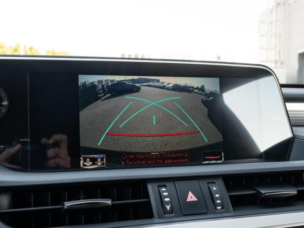 Lexus ES VII с пробегом 2020 года, цена 4 540 000 рублей, 77072 км, седан, Автокод Объявления
