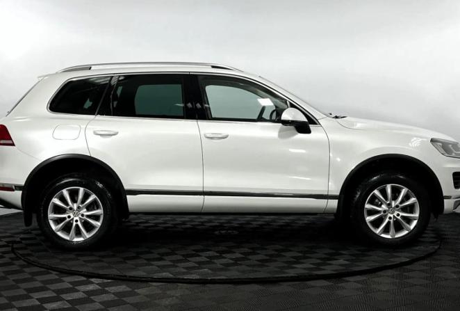 Volkswagen Touareg II Рестайлинг с пробегом 2015 года, цена 3 255 000 рублей, 102265 км, внедорожник, Автокод Объявления