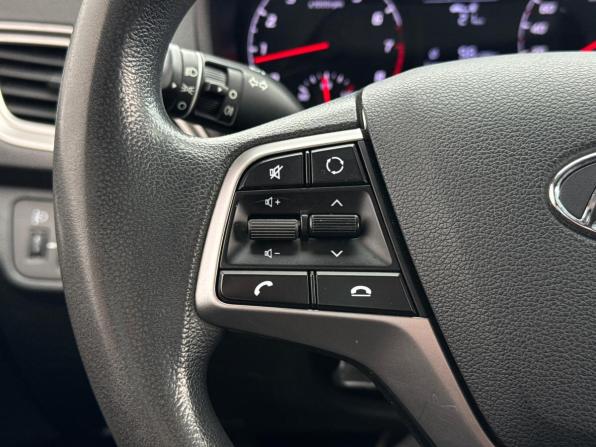 Hyundai Solaris II Рестайлинг с пробегом 2020 года, цена 1 520 000 рублей, 121016 км, седан, Автокод Объявления