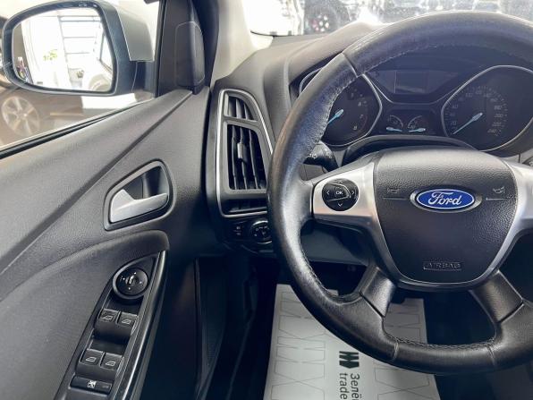 Ford Focus III с пробегом 2014 года, цена 845 000 рублей, 211001 км, хэтчбек, Автокод Объявления