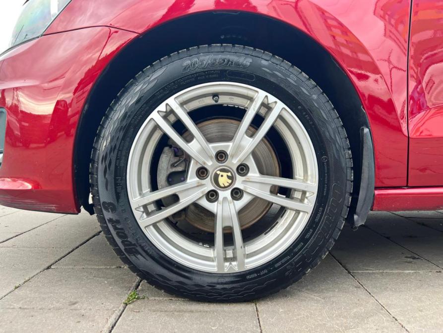 Volkswagen Polo V Рестайлинг Стерлитамак  - изображение 9