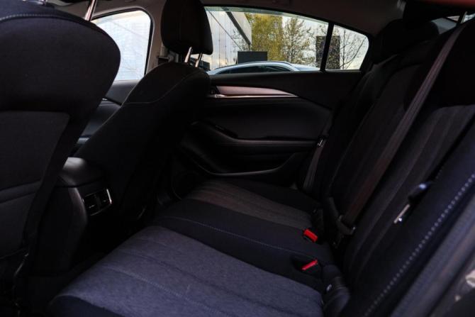 Mazda 6 III (GJ) Рестайлинг 2 с пробегом 2020 года, цена 2 390 000 рублей, 99091 км, седан, Автокод Объявления