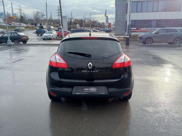 Renault Megane III Рестайлинг с пробегом 2013 года, цена 618 000 рублей, 181242 км, хэтчбек, Автокод Объявления