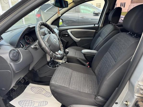 Renault Duster I Рестайлинг с пробегом 2015 года, цена 1 075 000 рублей, 147987 км, внедорожник, Автокод Объявления