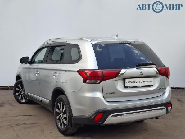 Mitsubishi Outlander III Рестайлинг 3 с пробегом 2019 года, цена 1 900 000 рублей, 163900 км, внедорожник, Автокод Объявления