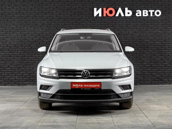 Volkswagen Tiguan II с пробегом 2018 года, цена 2 650 000 рублей, 105103 км, внедорожник, Автокод Объявления