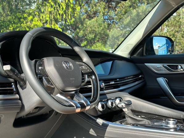 Changan CS95 I Рестайлинг с пробегом 2022 года, цена 2 879 000 рублей, 41236 км, внедорожник, Автокод Объявления