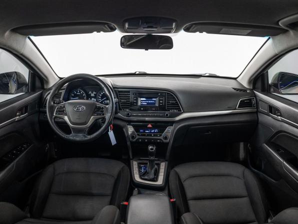 Hyundai Elantra VI (AD) Рестайлинг с пробегом 2018 года, цена 1 300 000 рублей, 204472 км, седан, Автокод Объявления