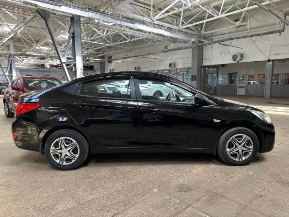 Hyundai Solaris I с пробегом 2013 года, цена 670 000 рублей, 151058 км, седан, Автокод Объявления