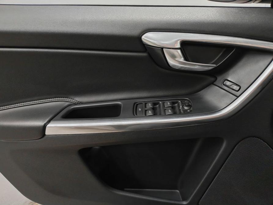 Volvo XC60 I Рестайлинг Москва  - изображение 15