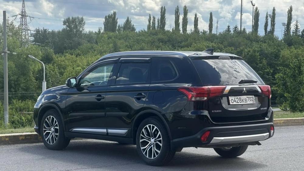 Mitsubishi Outlander III Рестайлинг 2 Уфа  - изображение 4