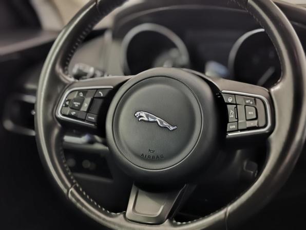 Jaguar F-Pace I с пробегом 2017 года, цена 2 399 000 рублей, 136442 км, внедорожник, Автокод Объявления