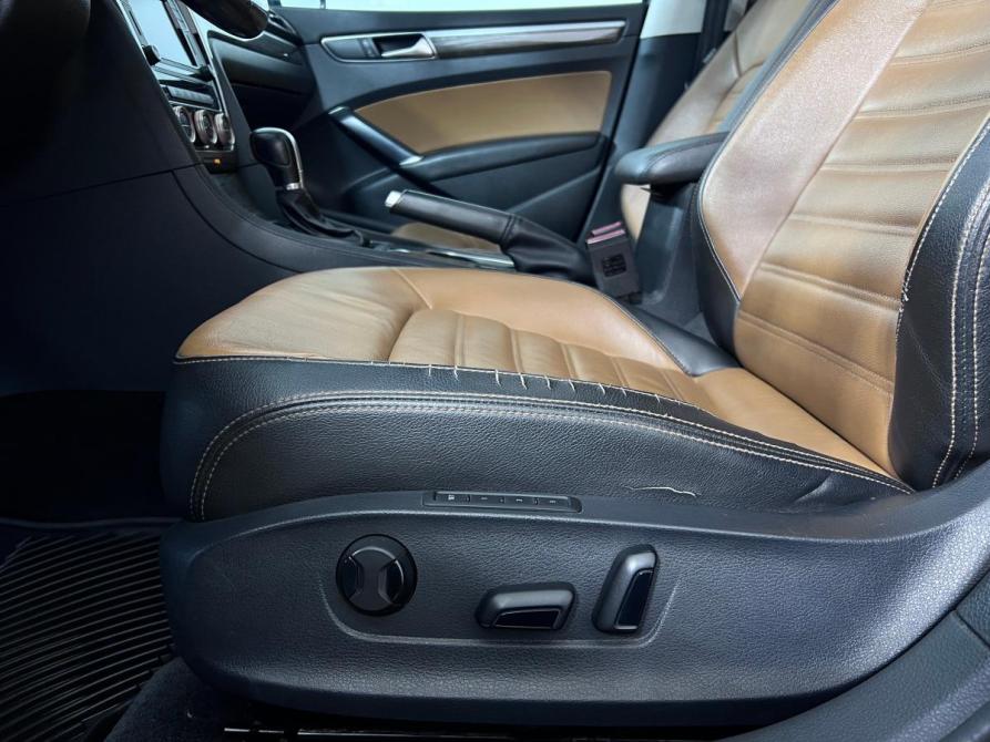 Volkswagen Passat (North America and China) I Рестайлинг Ростов-на-Дону  - изображение 19