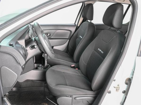 Renault Sandero II с пробегом 2018 года, цена 1 250 000 рублей, 46560 км, хэтчбек, Автокод Объявления