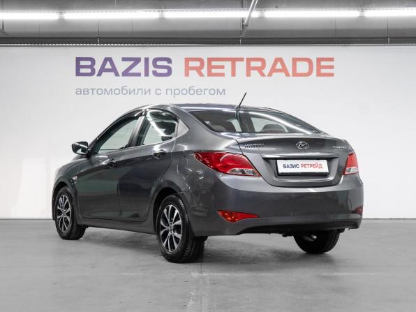 Hyundai Solaris I Рестайлинг с пробегом 2015 года, цена 890 000 рублей, 103497 км, седан, Автокод Объявления