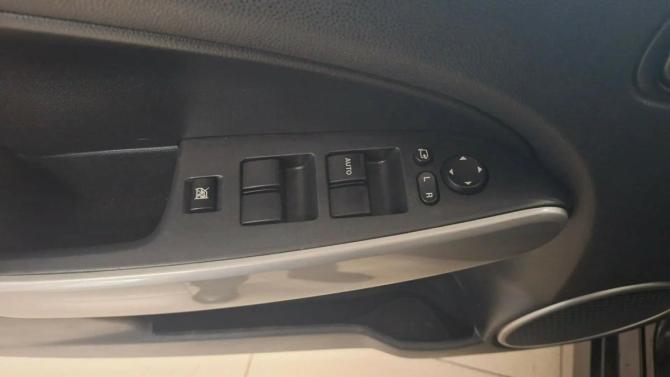Mazda 2 II (DE) с пробегом 2008 года, цена 625 000 рублей, 168800 км, хэтчбек, Автокод Объявления