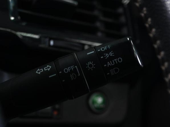 Honda Stepwgn V с пробегом 2017 года, цена 1 779 000 рублей, 172072 км, минивэн, Автокод Объявления
