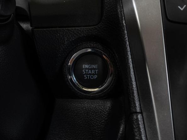 Toyota Camry VII (XV50) Рестайлинг с пробегом 2016 года, цена 2 270 000 рублей, 91239 км, седан, Автокод Объявления
