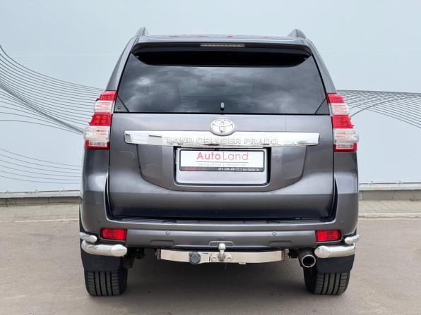 Toyota Land Cruiser Prado 150 Series Рестайлинг 1 с пробегом 2015 года, цена 3 340 000 рублей, 218793 км, внедорожник, Автокод Объявления