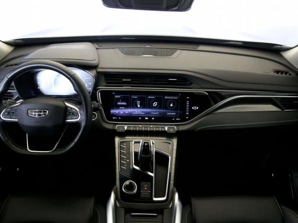Geely Atlas Pro с пробегом 2023 года, цена 2 050 000 рублей, 49855 км, внедорожник, Автокод Объявления