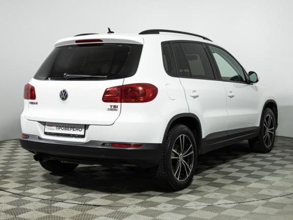 Volkswagen Tiguan I Рестайлинг с пробегом 2015 года, цена 1 744 700 рублей, 93360 км, внедорожник, Автокод Объявления
