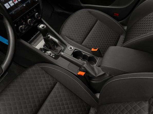 Skoda Octavia III (A7) Рестайлинг с пробегом 2018 года, цена 1 990 000 рублей, 91414 км, лифтбек, Автокод Объявления