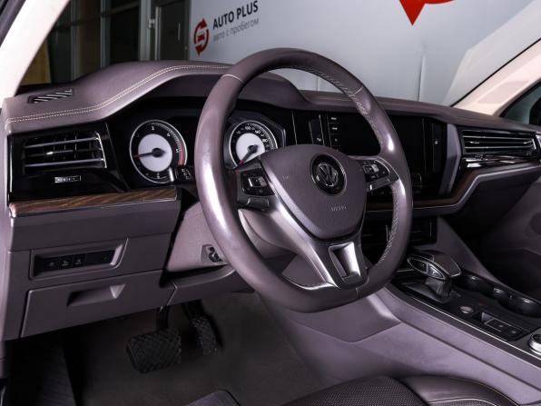 Volkswagen Touareg III с пробегом 2018 года, цена 4 700 000 рублей, 111678 км, внедорожник, Автокод Объявления
