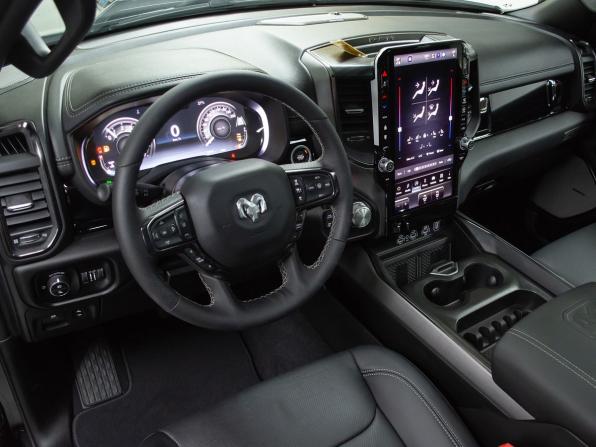 Ram 1500 V Рестайлинг с пробегом 2026 года, цена 10 499 000 рублей, 42 км, offers.body_type.unknown, Автокод Объявления