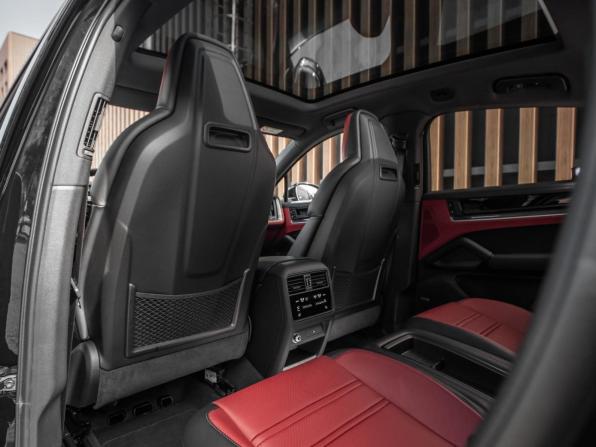Новый Porsche Cayenne III Рестайлинг 2025 года, цена 21 883 800 рублей, внедорожник, Автокод Объявления