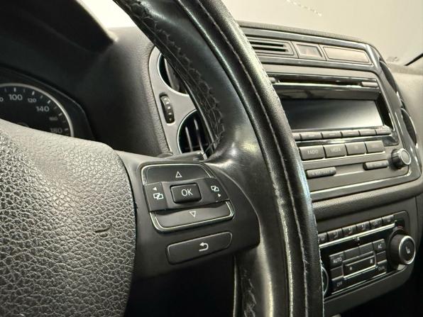 Volkswagen Tiguan I Рестайлинг с пробегом 2012 года, цена 1 050 000 рублей, 278621 км, внедорожник, Автокод Объявления