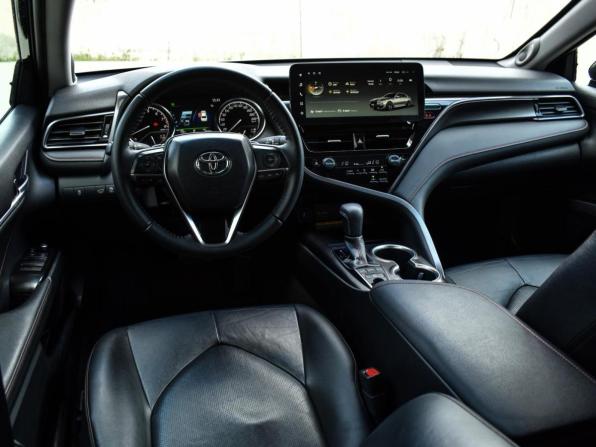 Toyota Camry VIII (XV70) Рестайлинг с пробегом 2021 года, цена 3 130 000 рублей, 81634 км, седан, Автокод Объявления