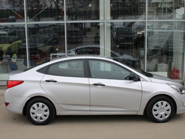 Hyundai Solaris I Рестайлинг с пробегом 2015 года, цена 652 080 рублей, 162085 км, седан, Автокод Объявления