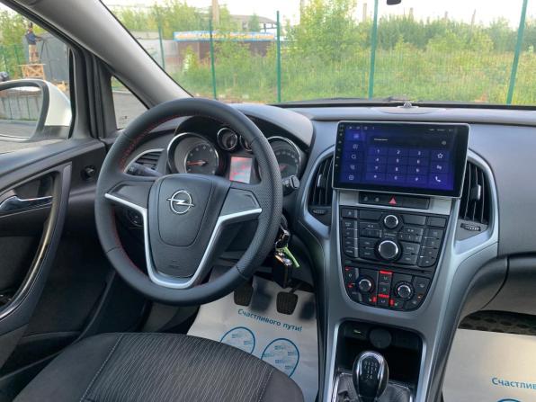 Opel Astra J Рестайлинг с пробегом 2014 года, цена 798 000 рублей, 164737 км, хэтчбек, Автокод Объявления