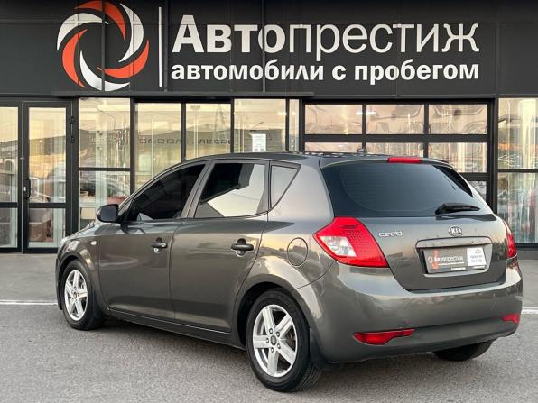 Kia Ceed I Рестайлинг с пробегом 2011 года, цена 590 000 рублей, 345648 км, хэтчбек, Автокод Объявления