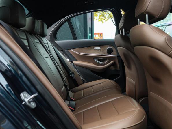 Mercedes-Benz E-Класс V (W213 S213 C238) с пробегом 2017 года, цена 3 450 000 рублей, 46271 км, седан, Автокод Объявления