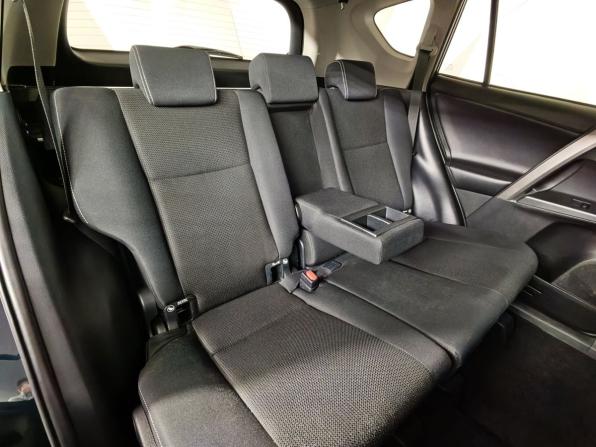 Toyota RAV4 IV (XA40) Рестайлинг с пробегом 2018 года, цена 1 991 000 рублей, 129096 км, внедорожник, Автокод Объявления