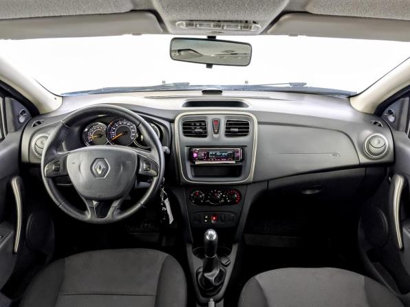Renault Sandero II с пробегом 2015 года, цена 635 000 рублей, 190557 км, хэтчбек, Автокод Объявления