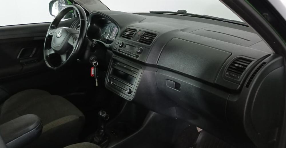 Skoda Fabia II Рестайлинг Москва  - изображение 14