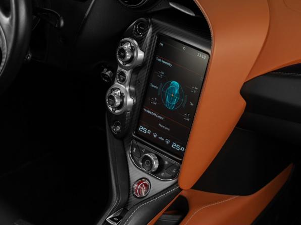 McLaren 720S с пробегом 2019 года, цена 26 320 000 рублей, 19137 км, родстер, Автокод Объявления