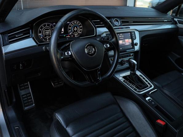 Volkswagen Passat B8 с пробегом 2016 года, цена 2 350 000 рублей, 115000 км, универсал, Автокод Объявления