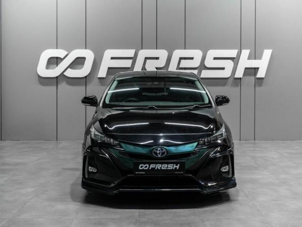 Toyota Prius IV (XW50) с пробегом 2017 года, цена 1 800 000 рублей, 311272 км, лифтбек, Автокод Объявления