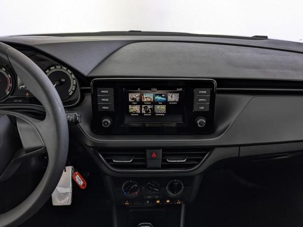 Skoda Rapid II с пробегом 2022 года, цена 1 650 000 рублей, 85876 км, лифтбек, Автокод Объявления