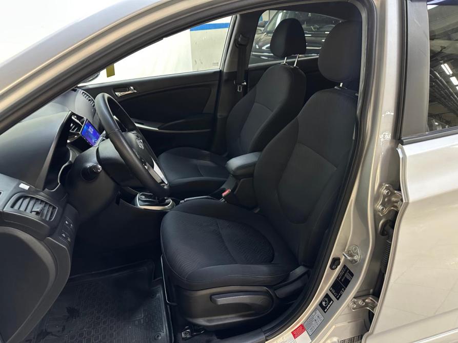 Hyundai Solaris I Санкт-Петербург  - изображение 6